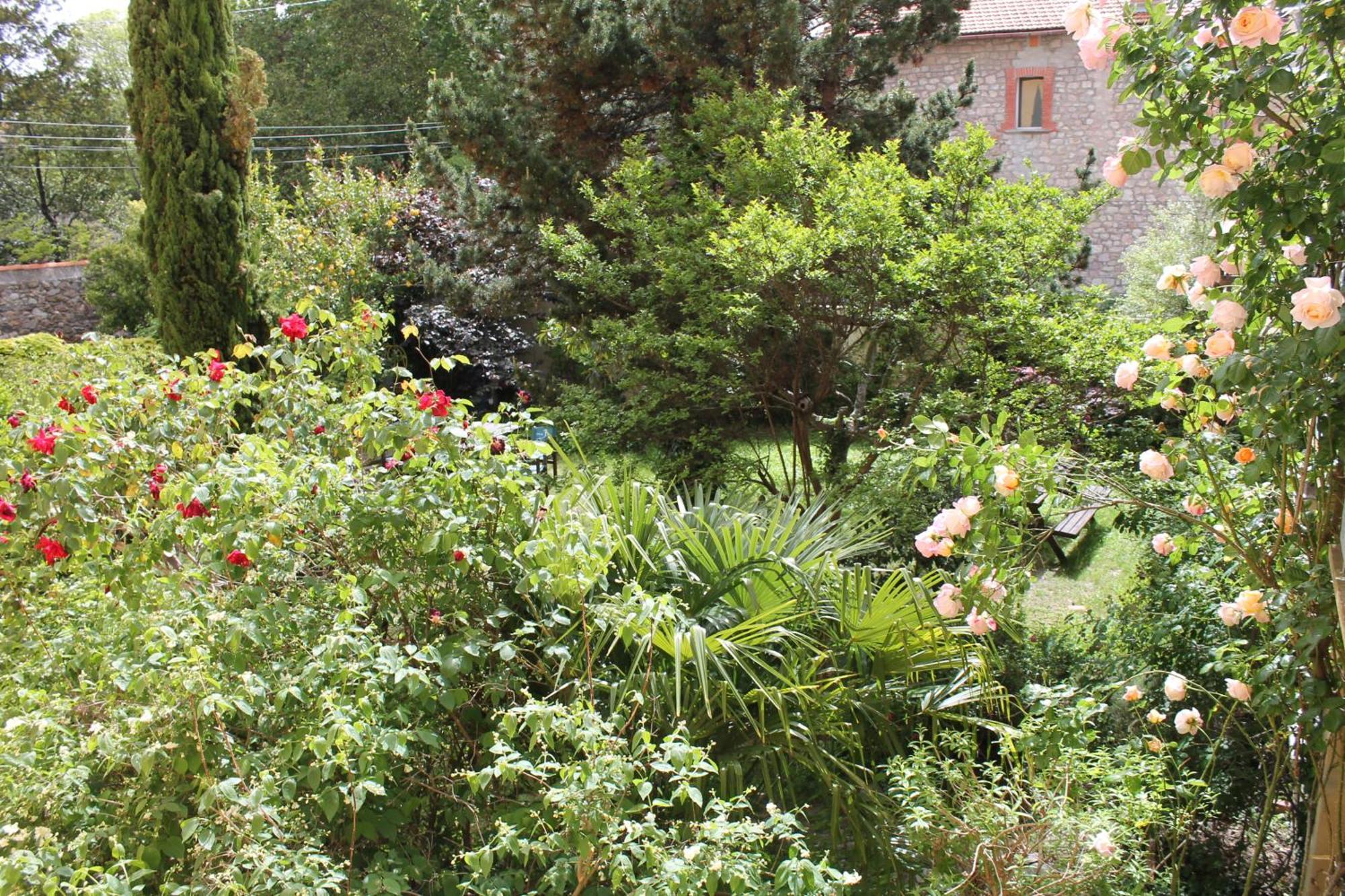 Les Loges De La Suite Prades  Exterior foto